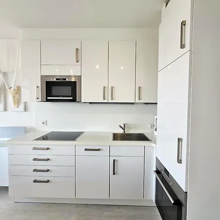 Vier Jahreszeiten 3-82 Strandperle Daire Großenbrode